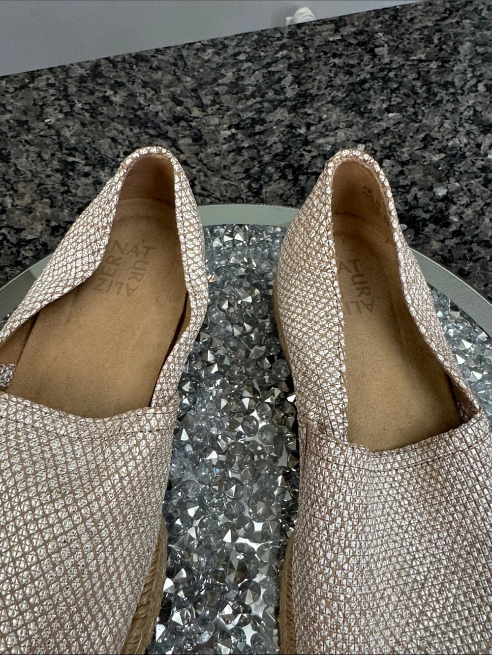 Naturalizer Women's metallic Light Beige Espadrille Platform Slip-Ons EUC 8.5 W